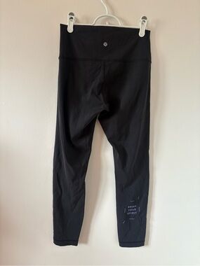 Lululemon Wunder Under High-Rise Tight 25" *Full-On Luxtreme Size 8 *** LOGO